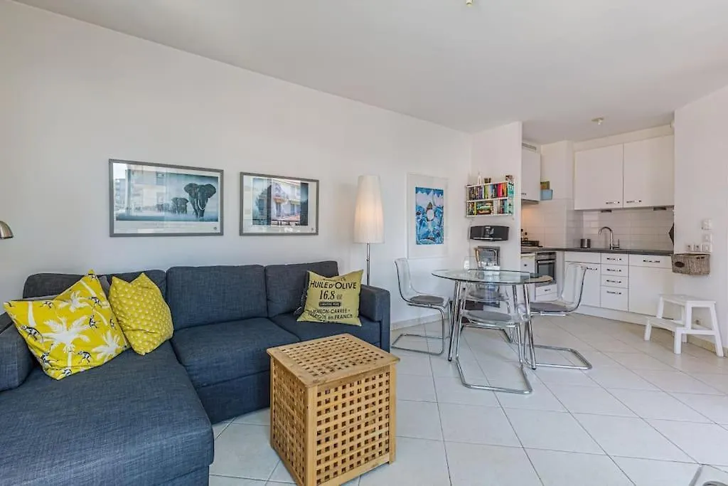 Apartment 1 Bedroom Next To The Beach And Port Vauban Antibes